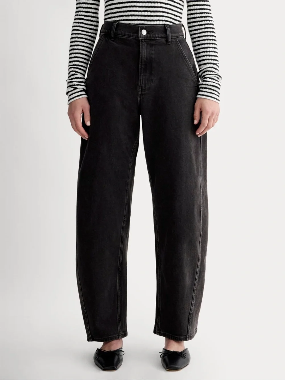 Everlane The Way-High Twist Curve Jean Washed Black Size 27NWOT